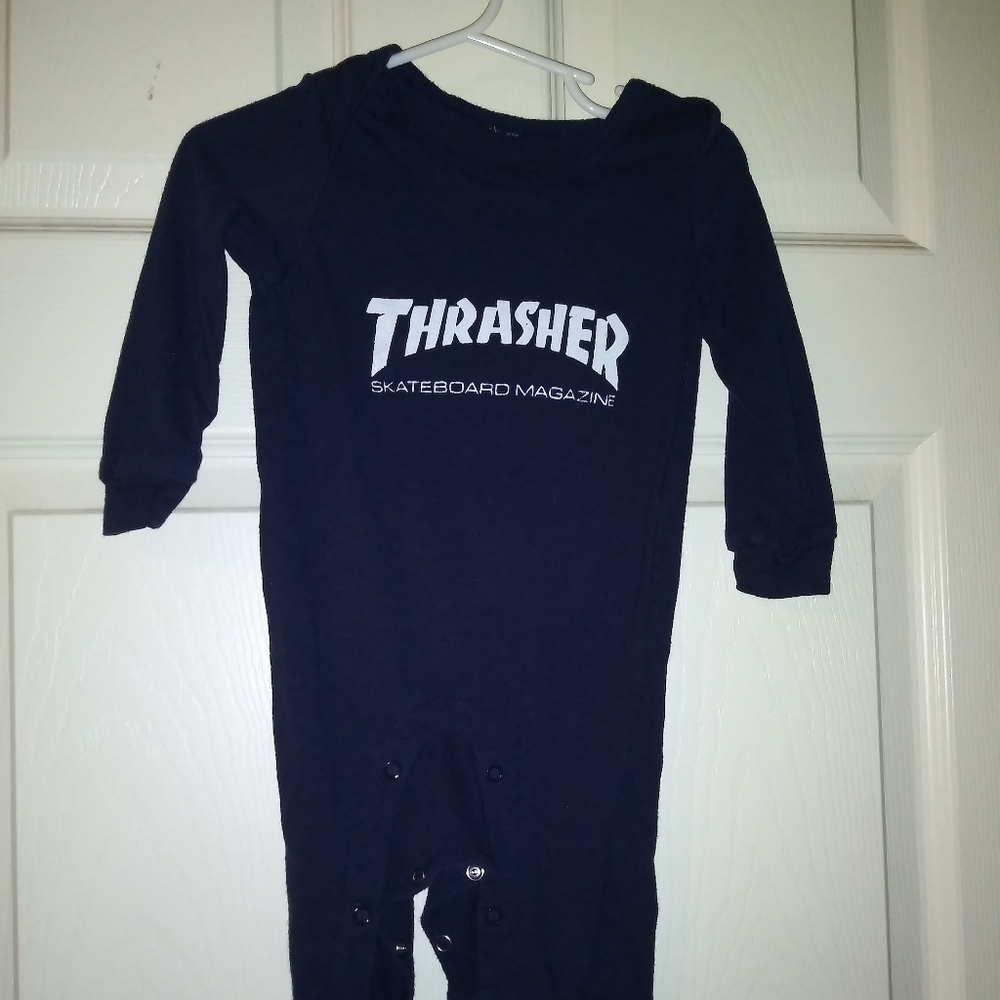 Boys Thrasher onesie size 9-12mo